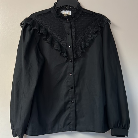 Vintage Tops - 𝅺Vintage Black Lace Collared Western Boho Button Down Blouse